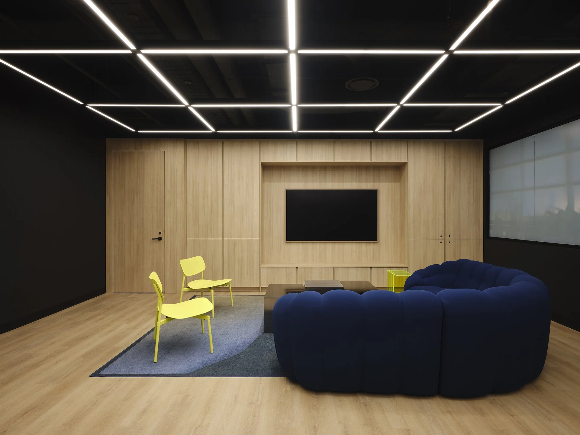 Aménagement de bureau au centre-ville de Montreal par DESK architectes