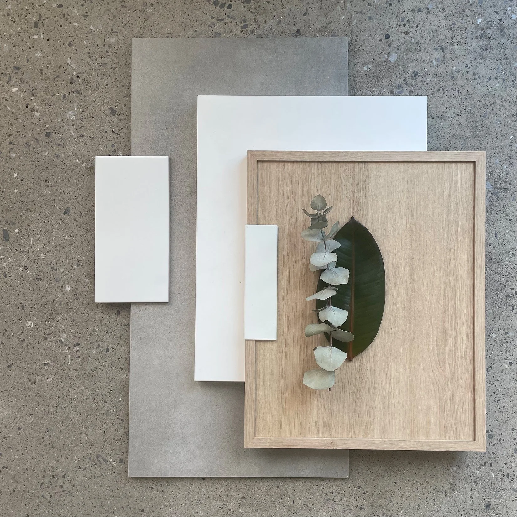 Matérialité commerciale à Brossard par DESK architectes