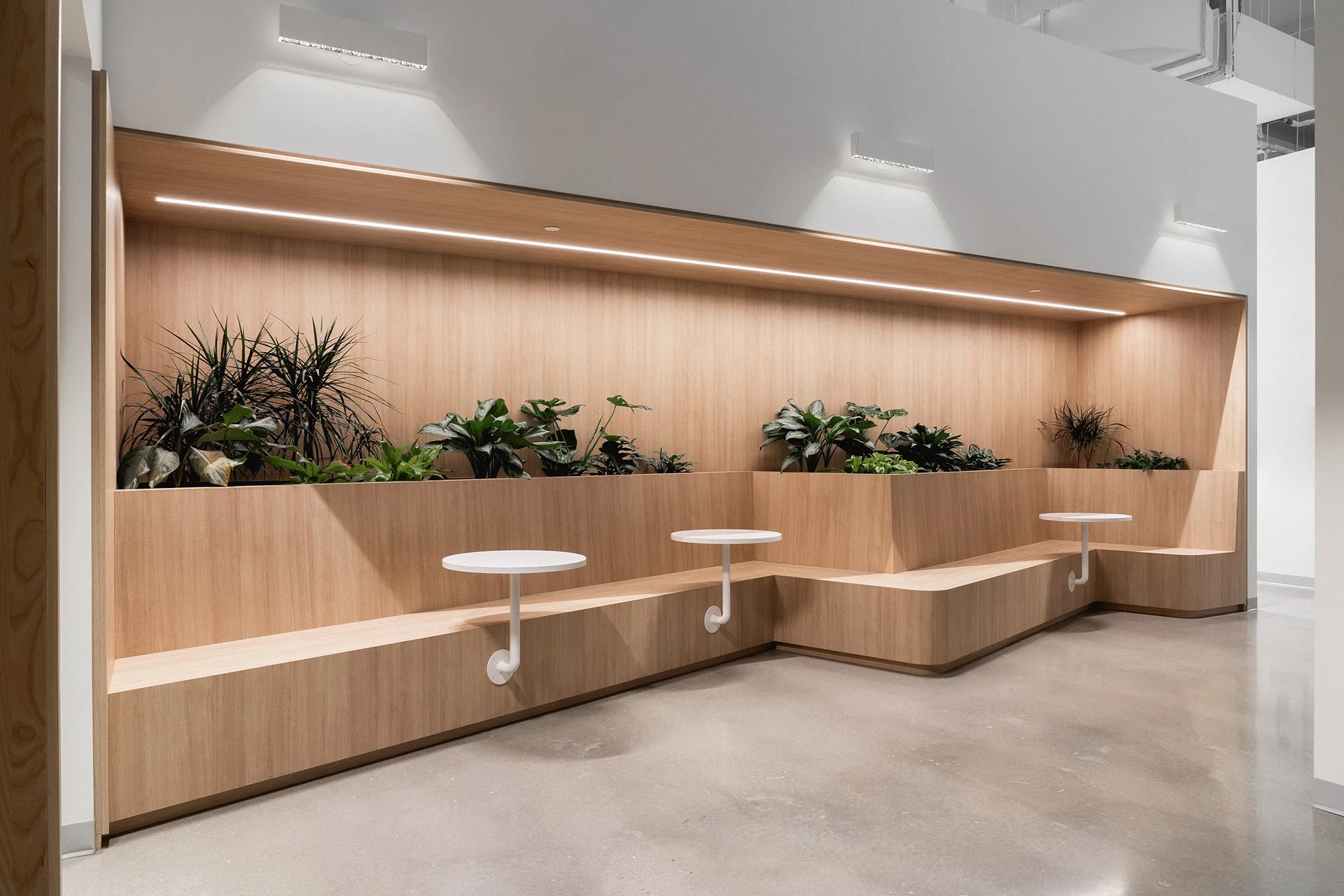 Aménagement commercial à Brossard par DESK architectes