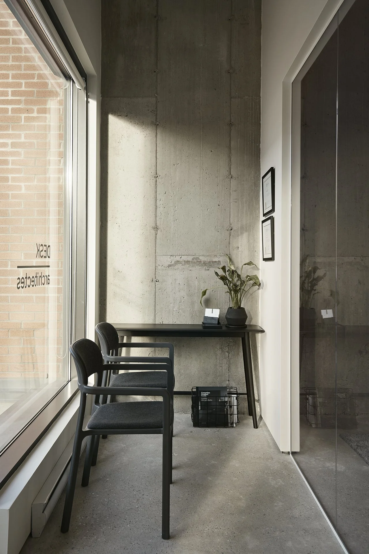 Aménagement commercial dans Rosemont, à Montréal, par DESK architectes