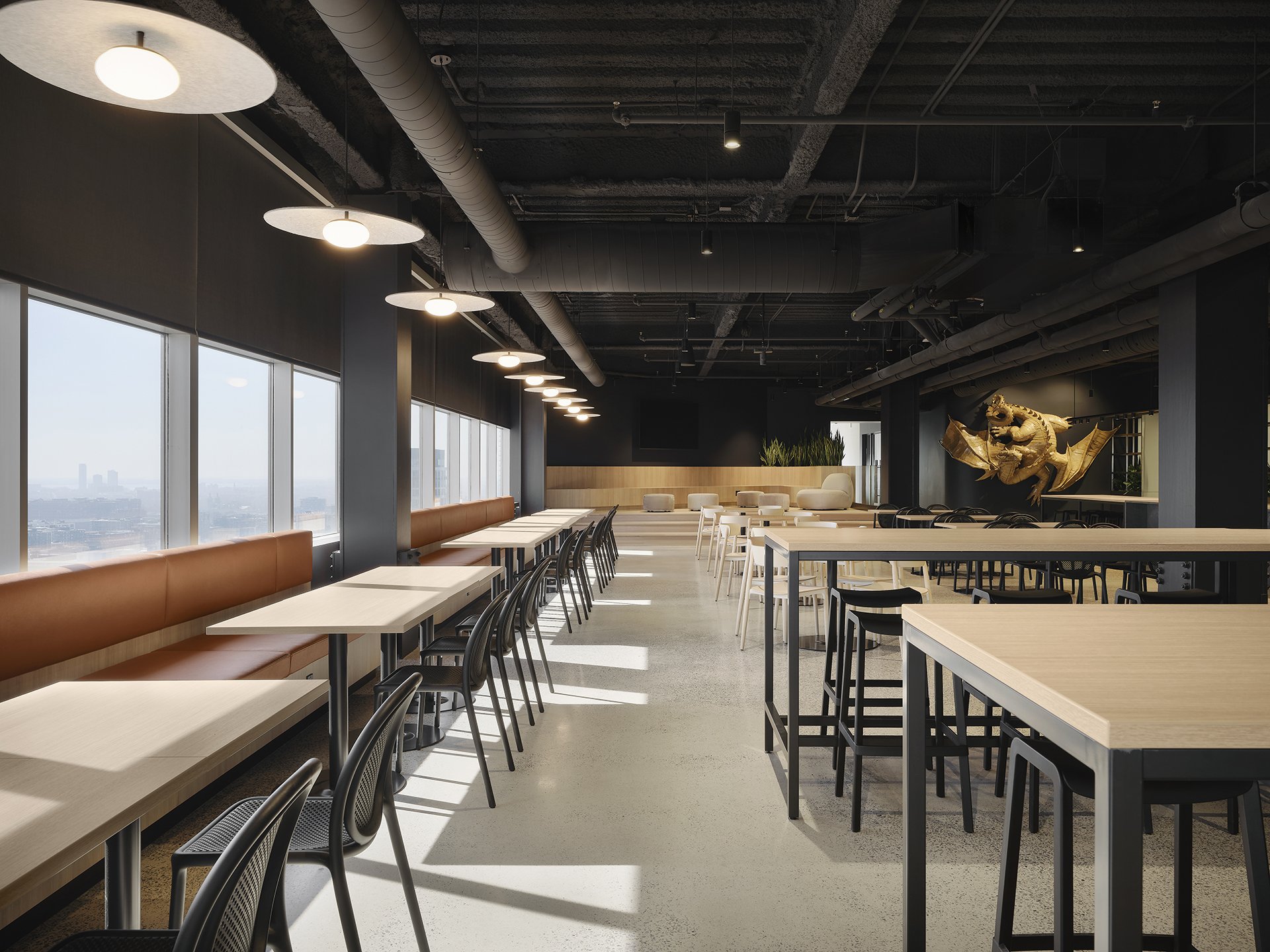 Aménagement de bureau au centre-ville de Montreal par DESK architectes