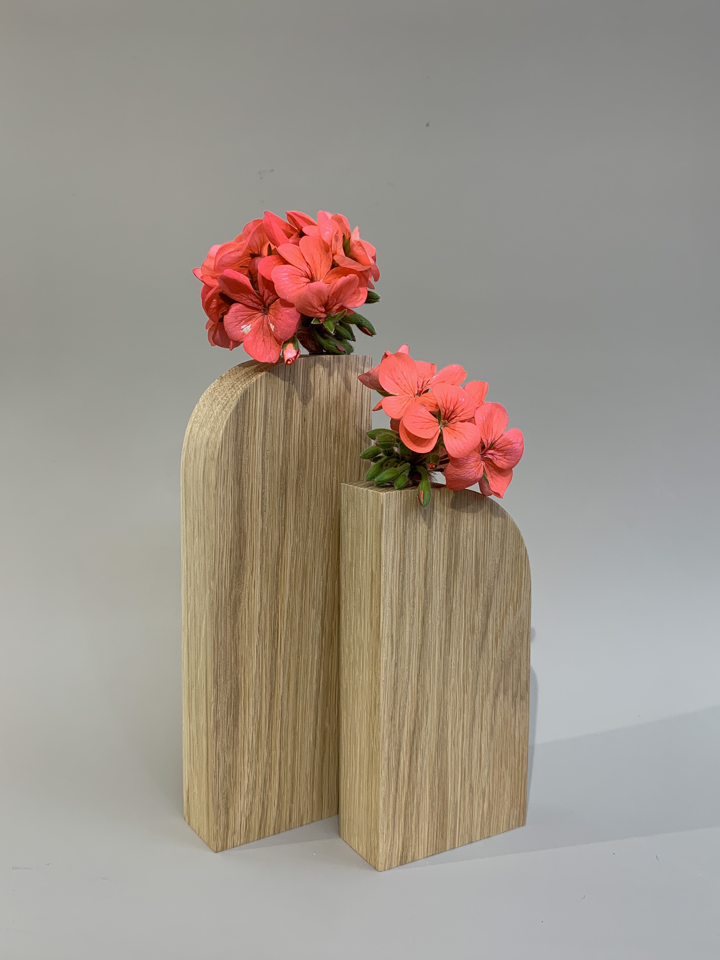 Bloku set // small and large arch vase in white oak