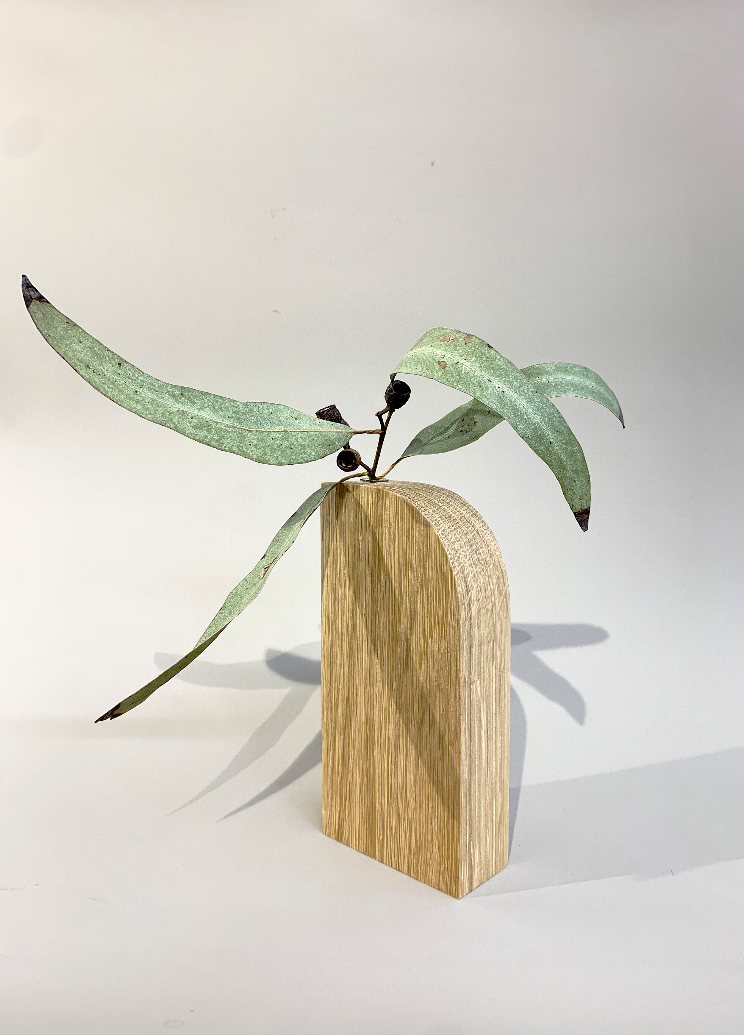 Bloku V // small arch vase