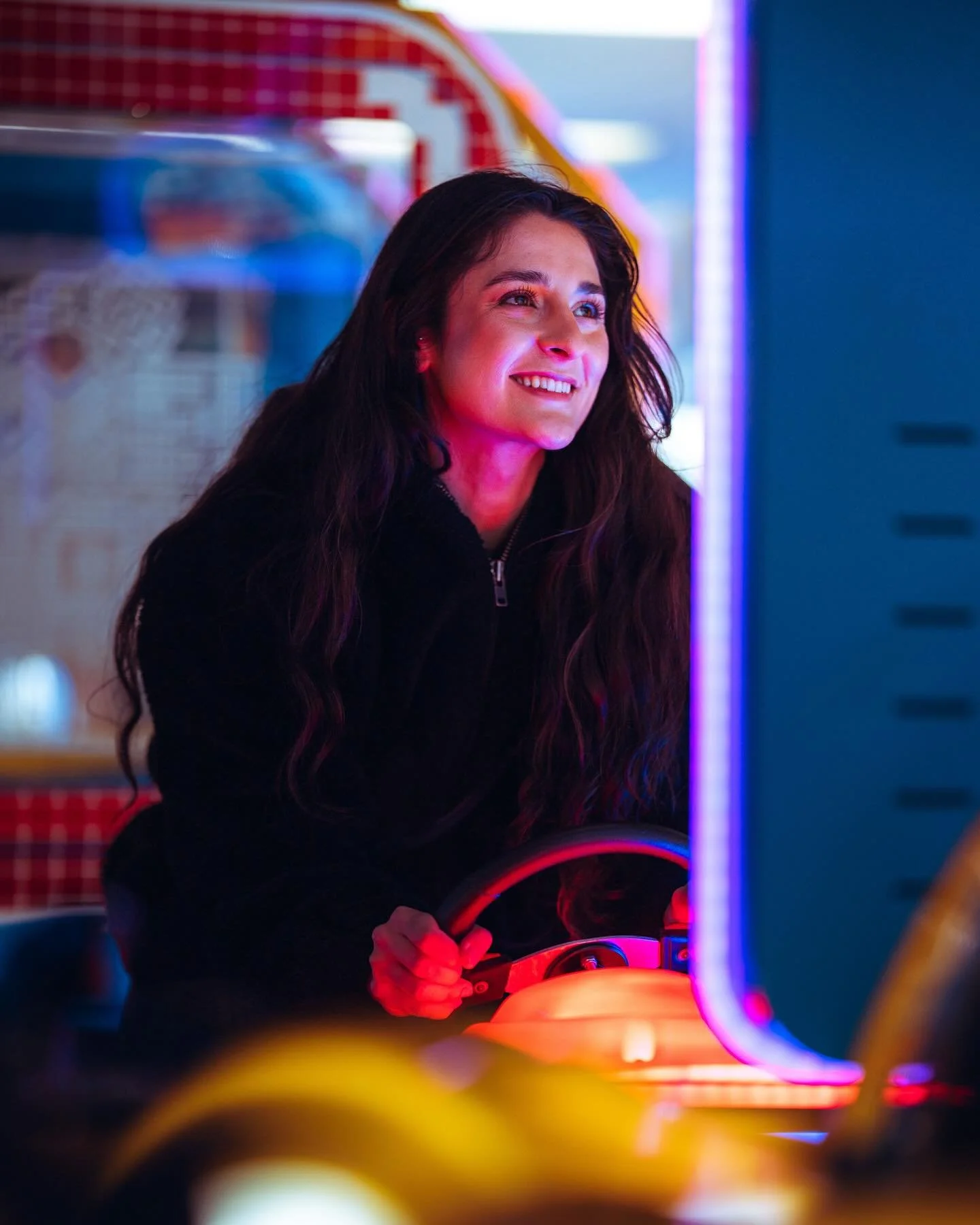 Bopping into the weekend to Aint it Sweet 😍
If you don’t know, the Collins’s have joined up to bring you @midnightcoffeemusic 
And yes, we do drink coffee at night of course!