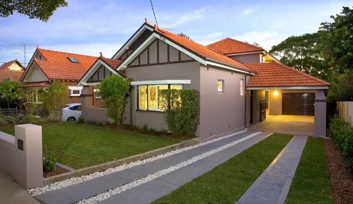 58 cheviot st ashbury front drive [web].jpg