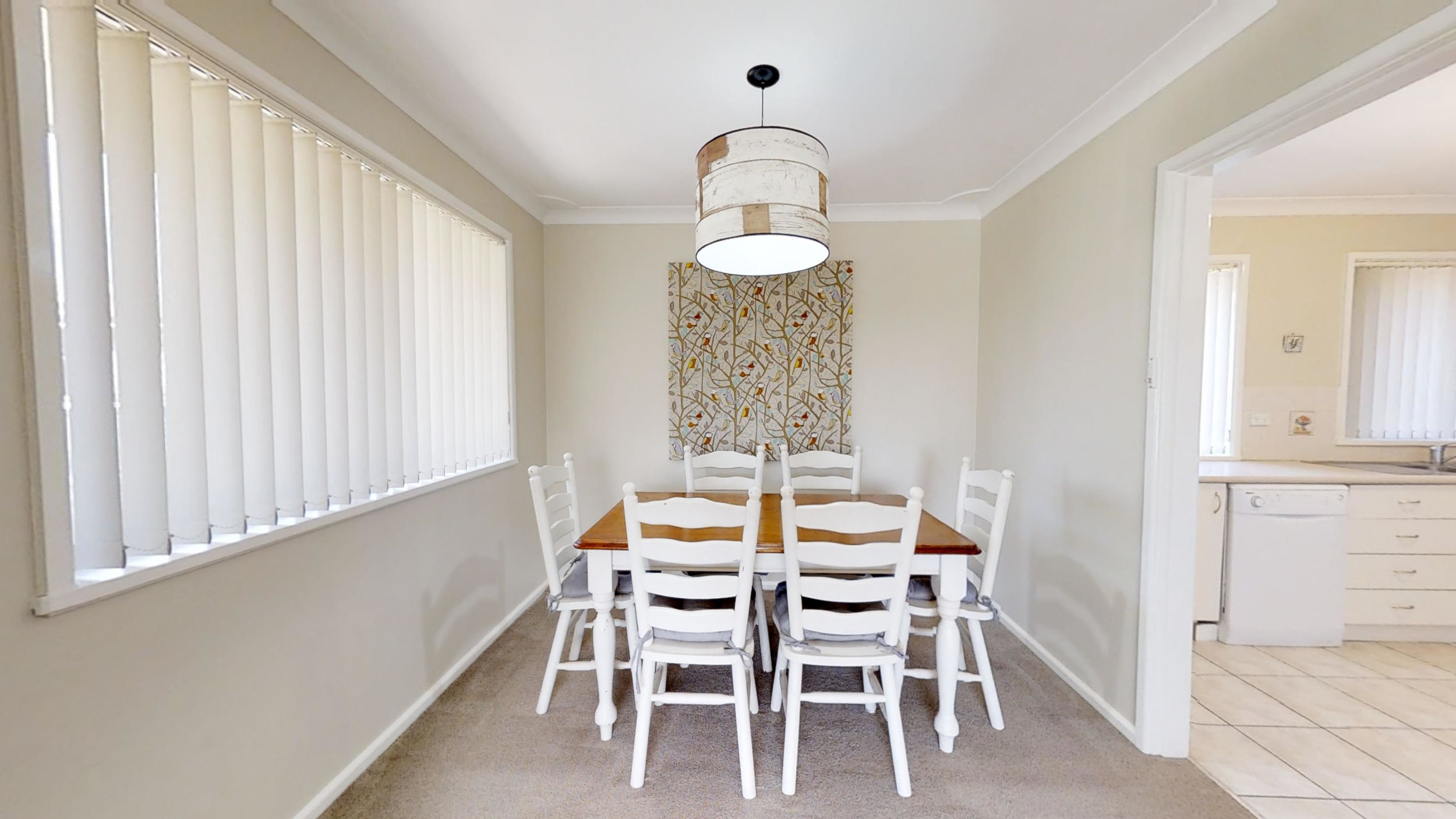 Wentworth Lane 9 Dining.jpg