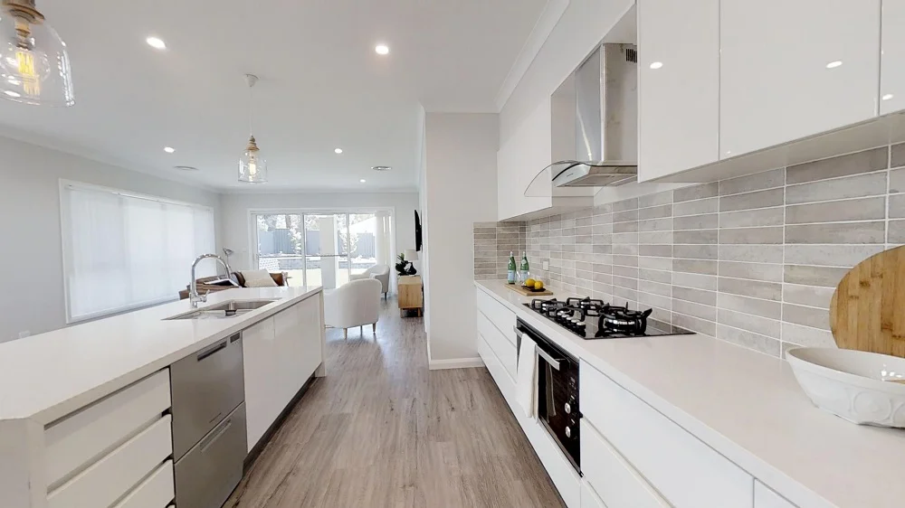 Gala Crescent 9 Kitchen.jpg