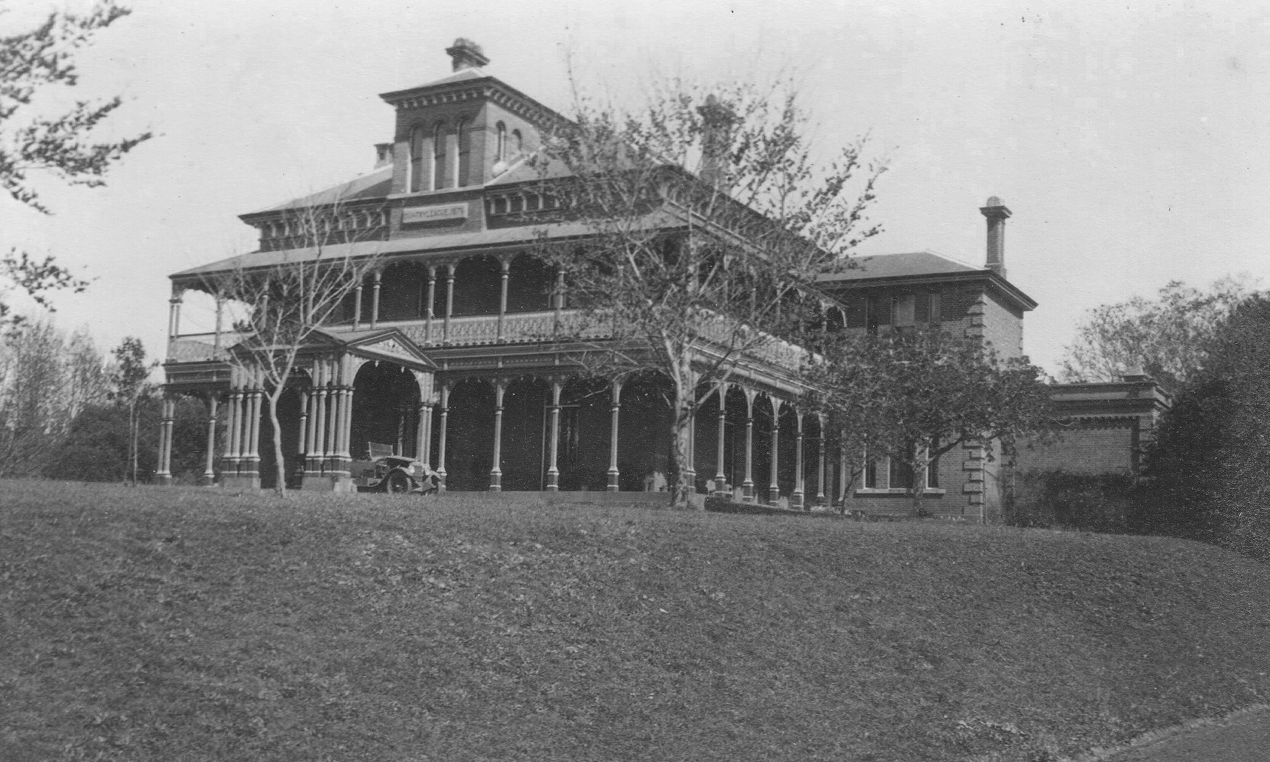 D16 Duntryleague early 1900's.jpg