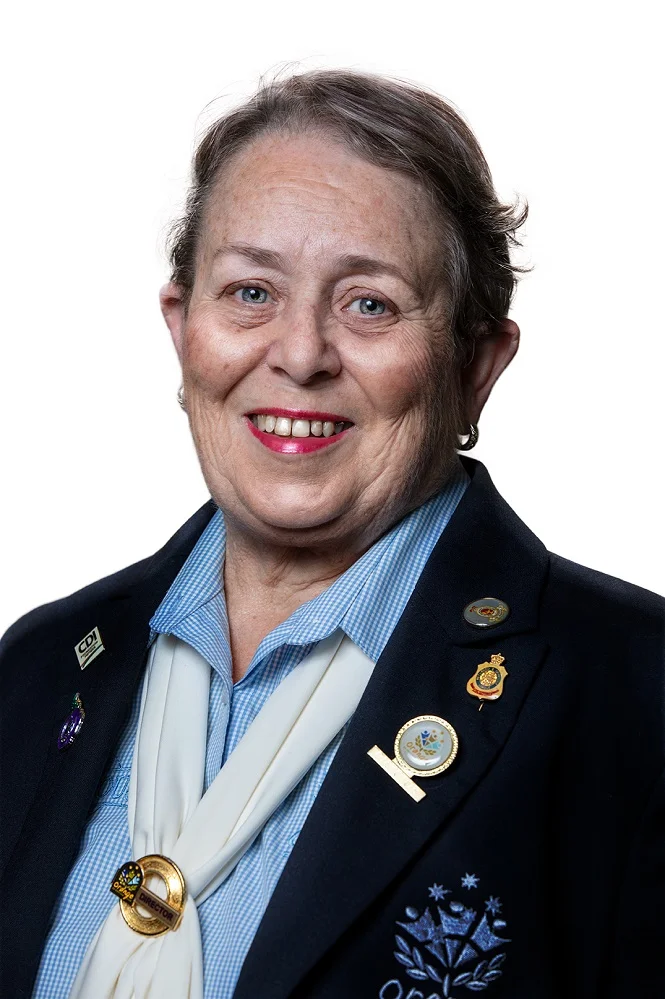 Orange Ex - Services ' Club’s Community Committee Chairperson Ros Davidson: The Club has provided support for the local community for a number of years preceding the introduction of the Club Grants program in 1998.