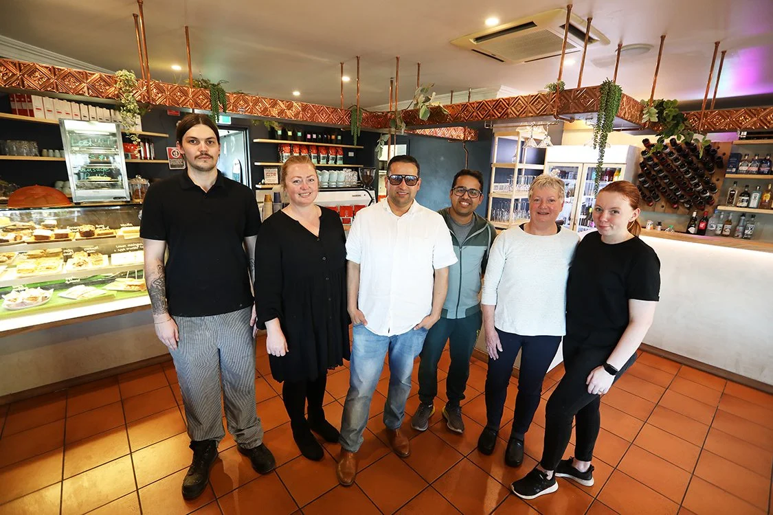 Sunsets, local wine, great food and more: Enjoy your evenings at Eat Botanic 