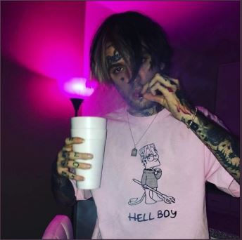 Above is an iconic photo of Lil Peep prior to his passing.