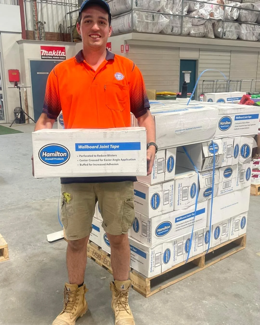 ✨SUPER SPECIAL BULK BUY ALERT✨ 

Grab a box of our Hamilton Paper Tape for just $50! That's 10 per box! 

Perfect for clean joints, smooth finishes and serious value. Whether you're stocking up for future jobs or tackling a big project now, this deal