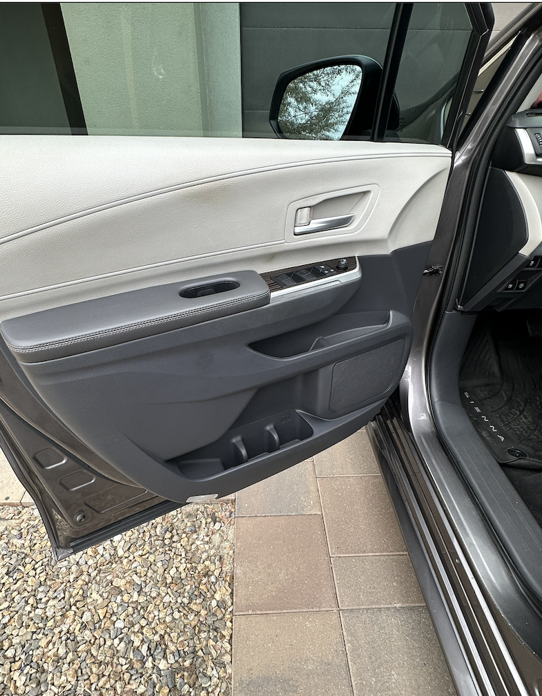 DRIVER DOOR at 1.55.58 PM.png
