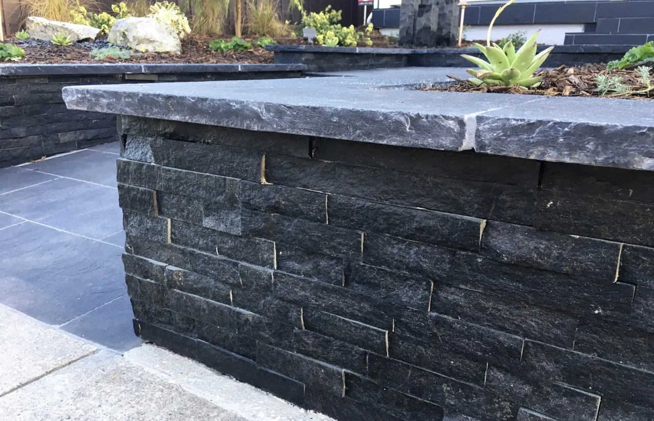 Stone veneer wall.jpg