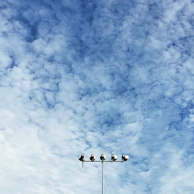 Fall skies .
#fall #skies #lights #clouds #carync #ncphotographer #perspective #raleighnc #hollyspringsnc #apexnc #durhamnc #chapelhill #fuquayvarina #charlottenc #greensboro #wilmingtonnc