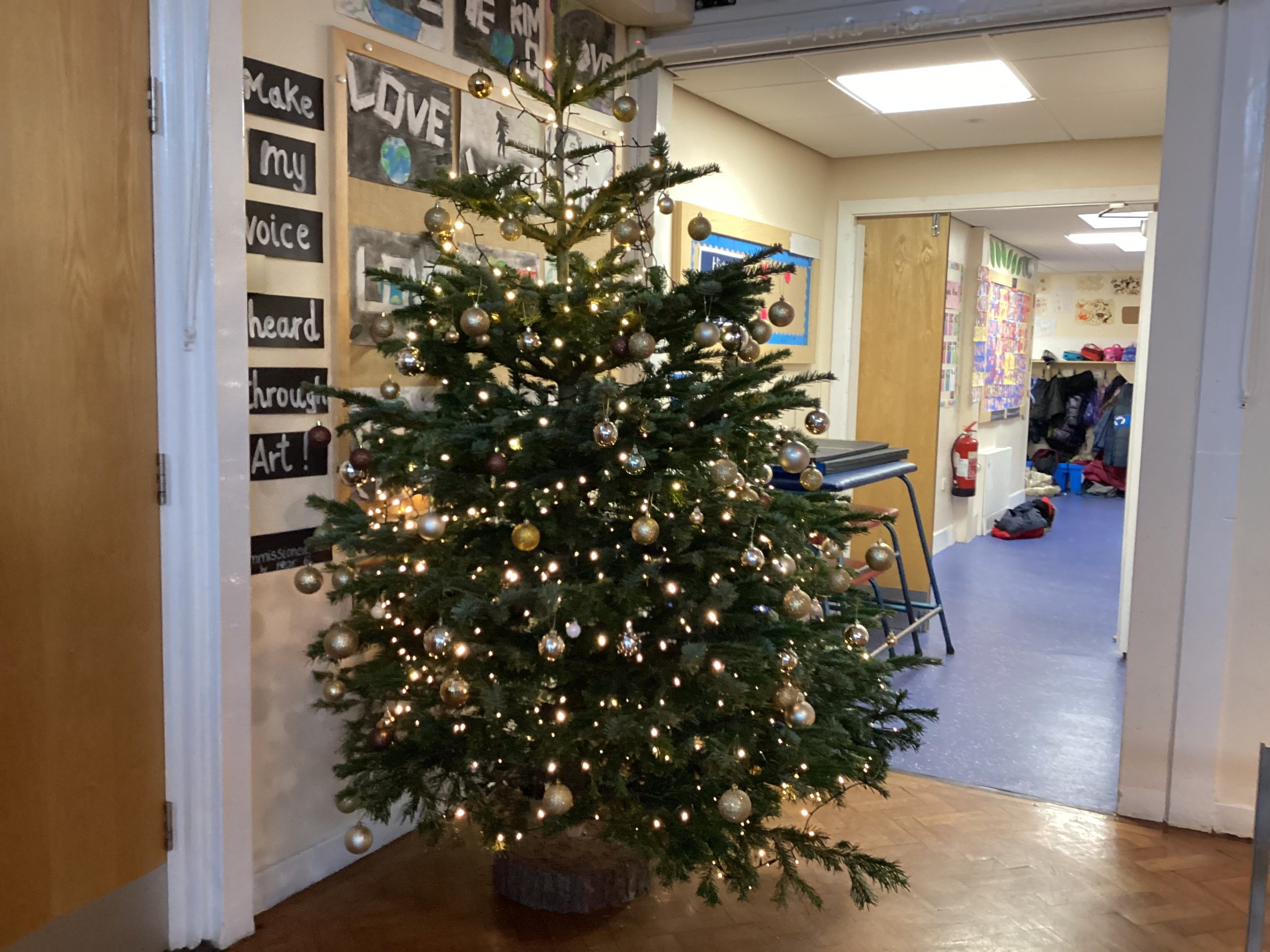 It's beginning to look a lot like Christmas!