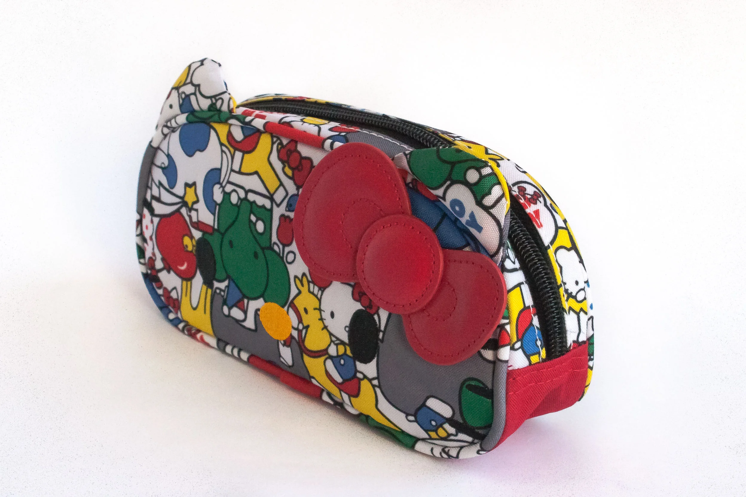 Hello Kitty Pencil Case Face- side angle CC.jpg