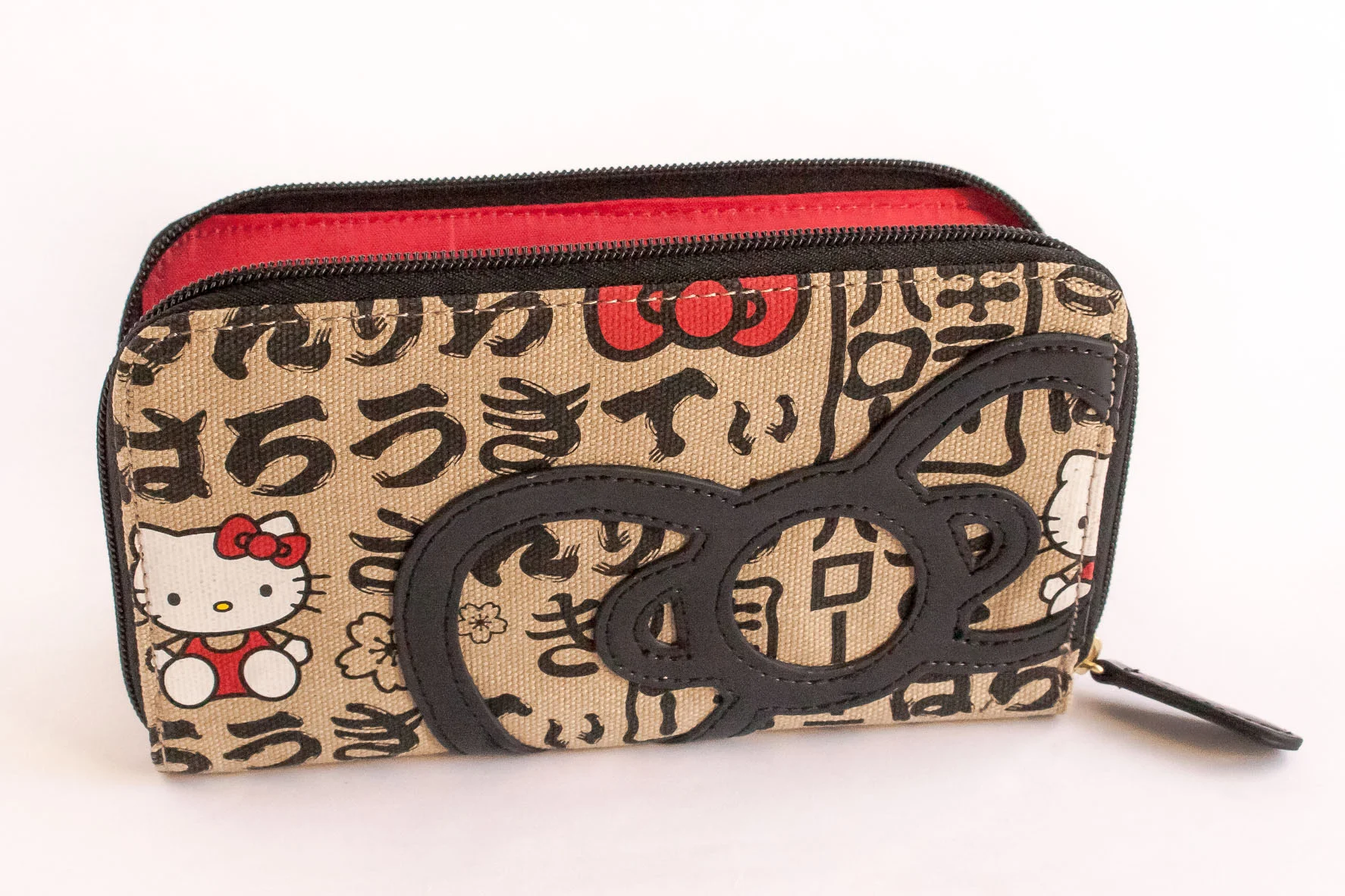 Hello Kitty Wallet Japanese - front open CC.jpg