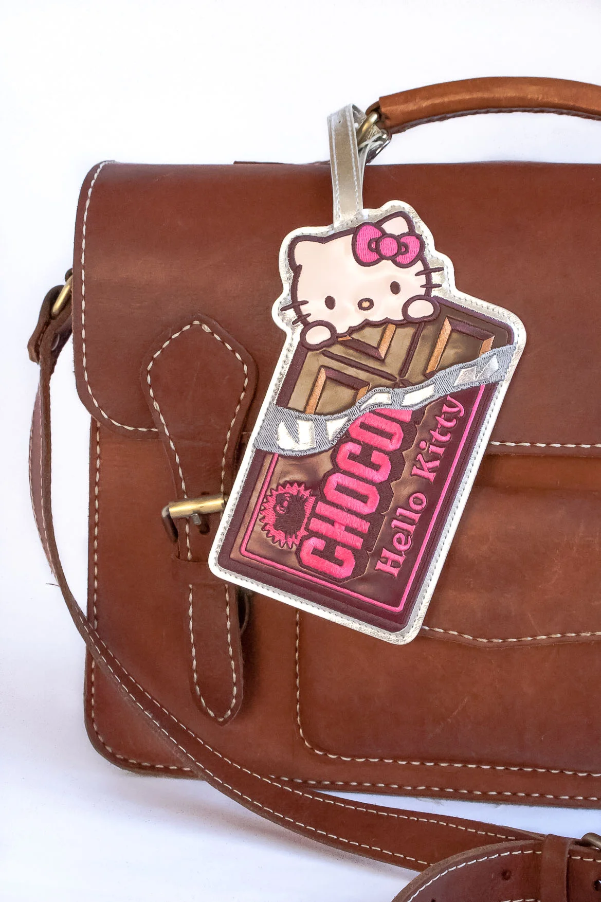 Hello Kitty Luggage Tag Chocolate - front pose 2 CC.jpg