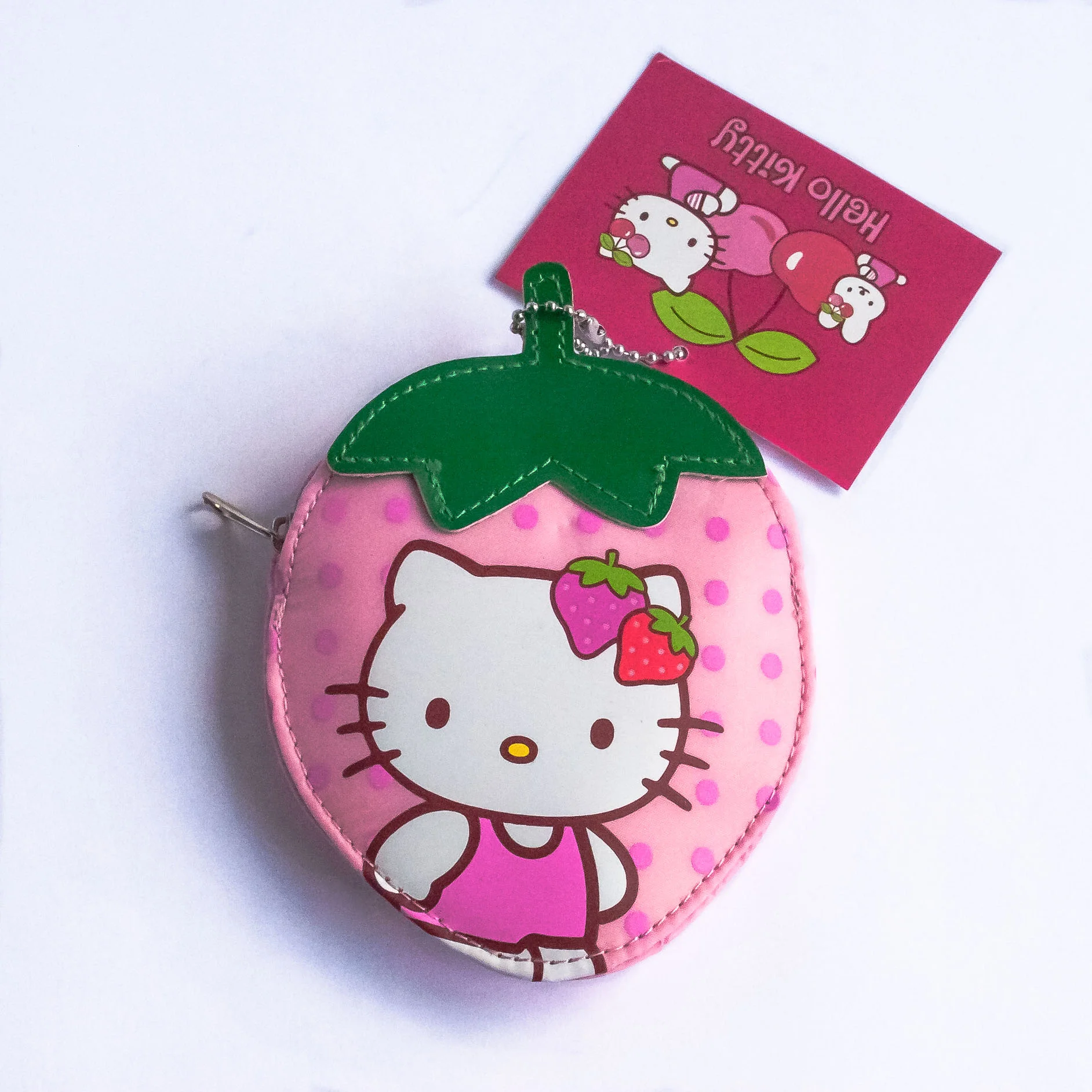 Hello Kitty Eco Bag Strawberry - front close CC.jpg