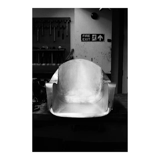 Making shot of metal chair one, just before hammering over the edges
.
.
.
.
.
.
.
#bespoke #tool #handtools #design #patinated  #steel #craftsman #metal #handmade #madeinbritain #patina  #craft 
#metalwork #panelbeating #handshaped #patinated #luxur