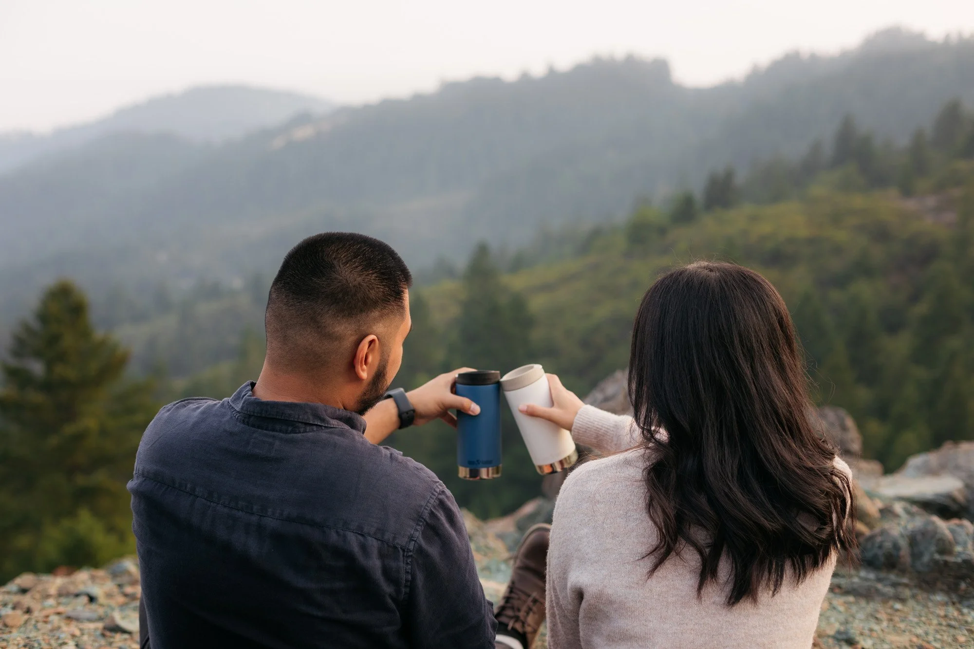 K12TKWPCC-RT-T-CAFE-GLENN-Couple Cheers.jpg