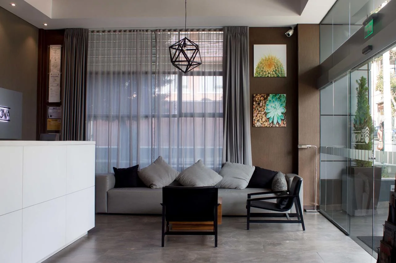 HOTEL RENNOVA 
