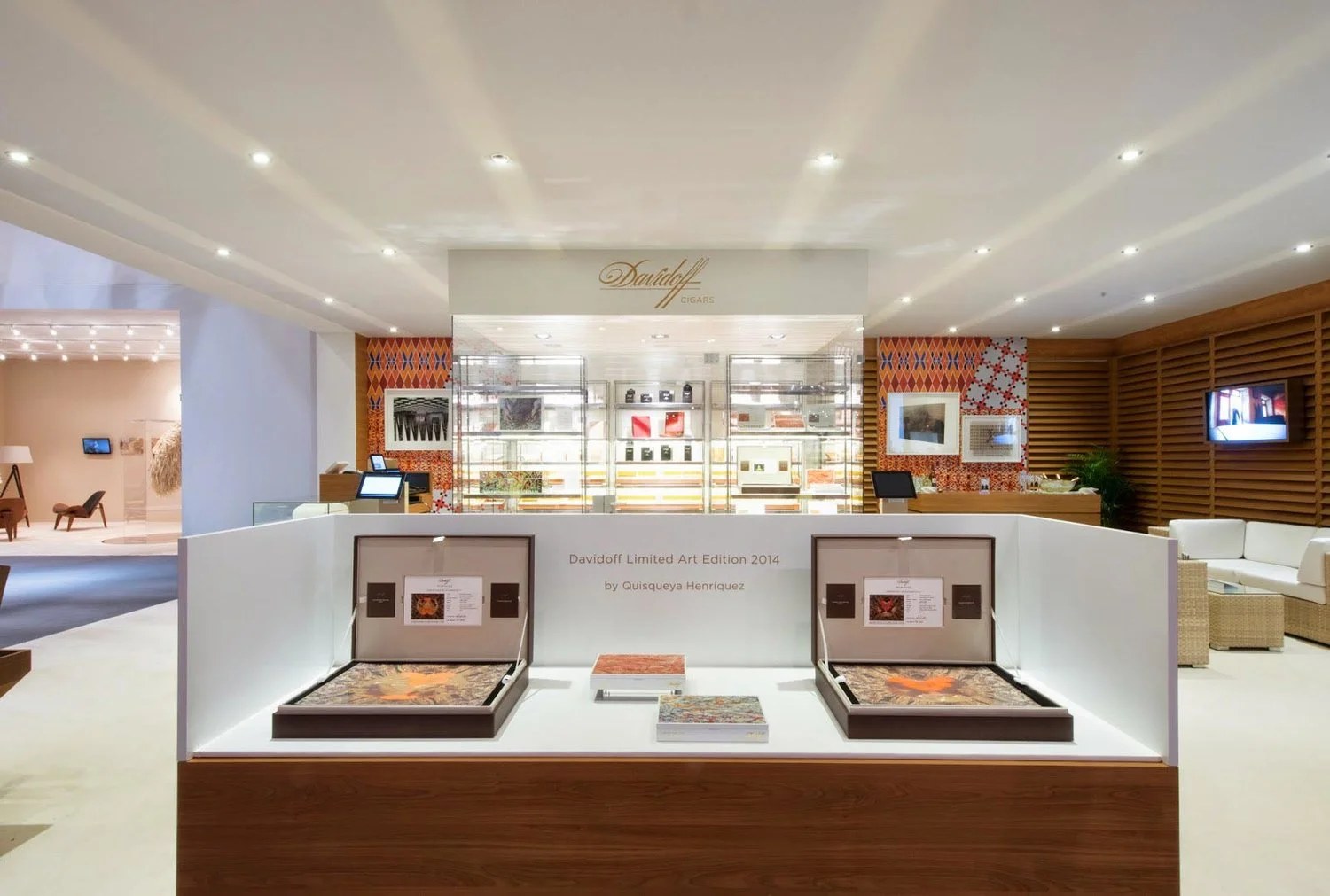 ART BASEL VIP LOUNGE