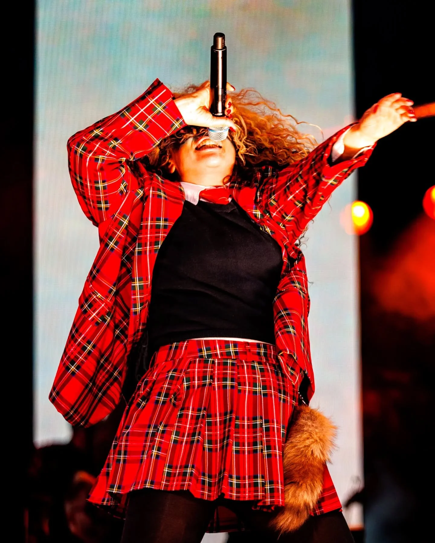 🚨 Last call! Today is the last day for Portuguese artists to  submit their song or music video to be considered for an #IPMA nomination!

&Uacute;ltima chamada! Hoje &eacute; o &uacute;ltimo dia para artistas portugueses candidatarem a sua m&uacute;