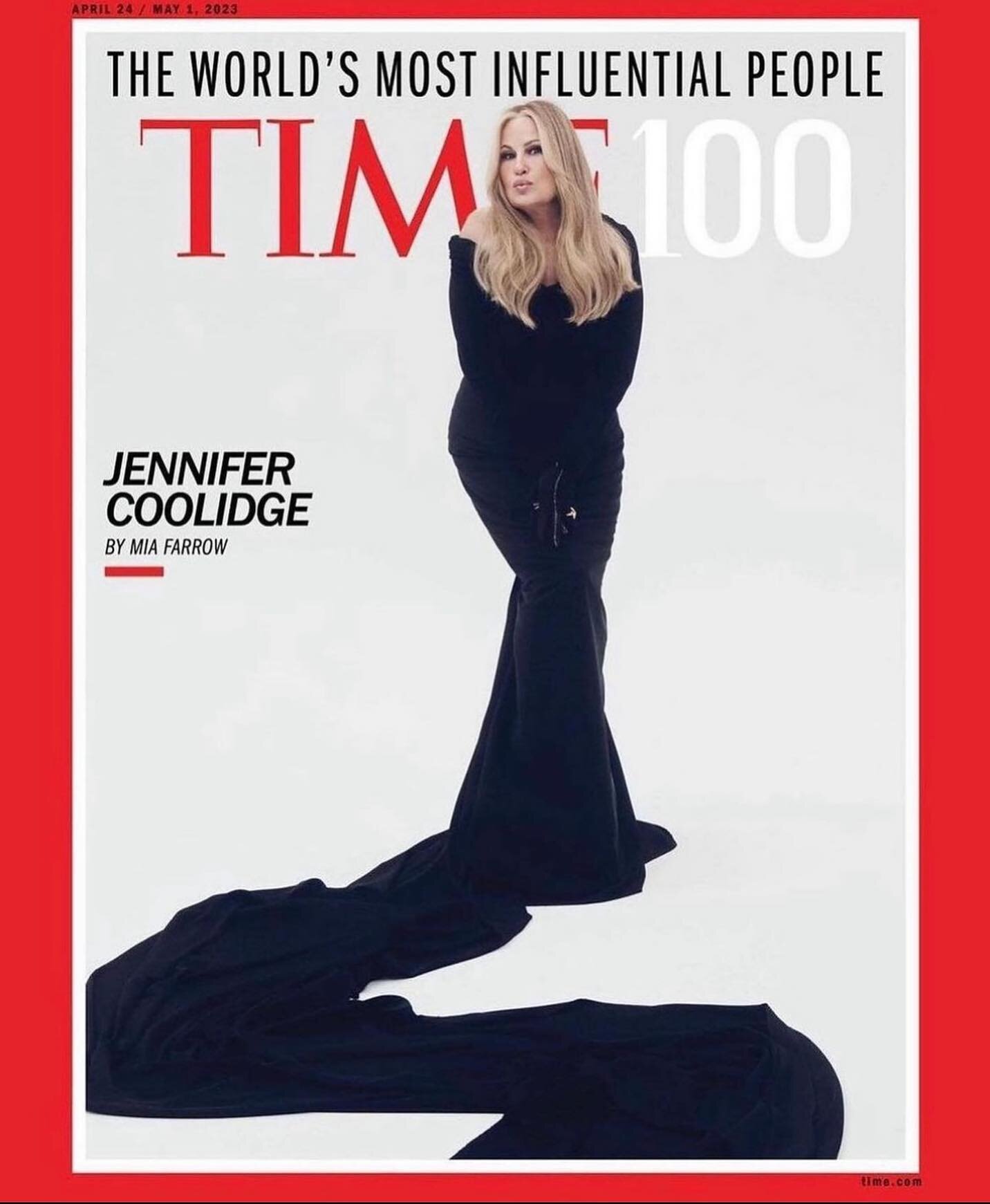 Iconic 🙌🏼 @jennifercoolidge in @nikoskoulisjewels on the cover of @time