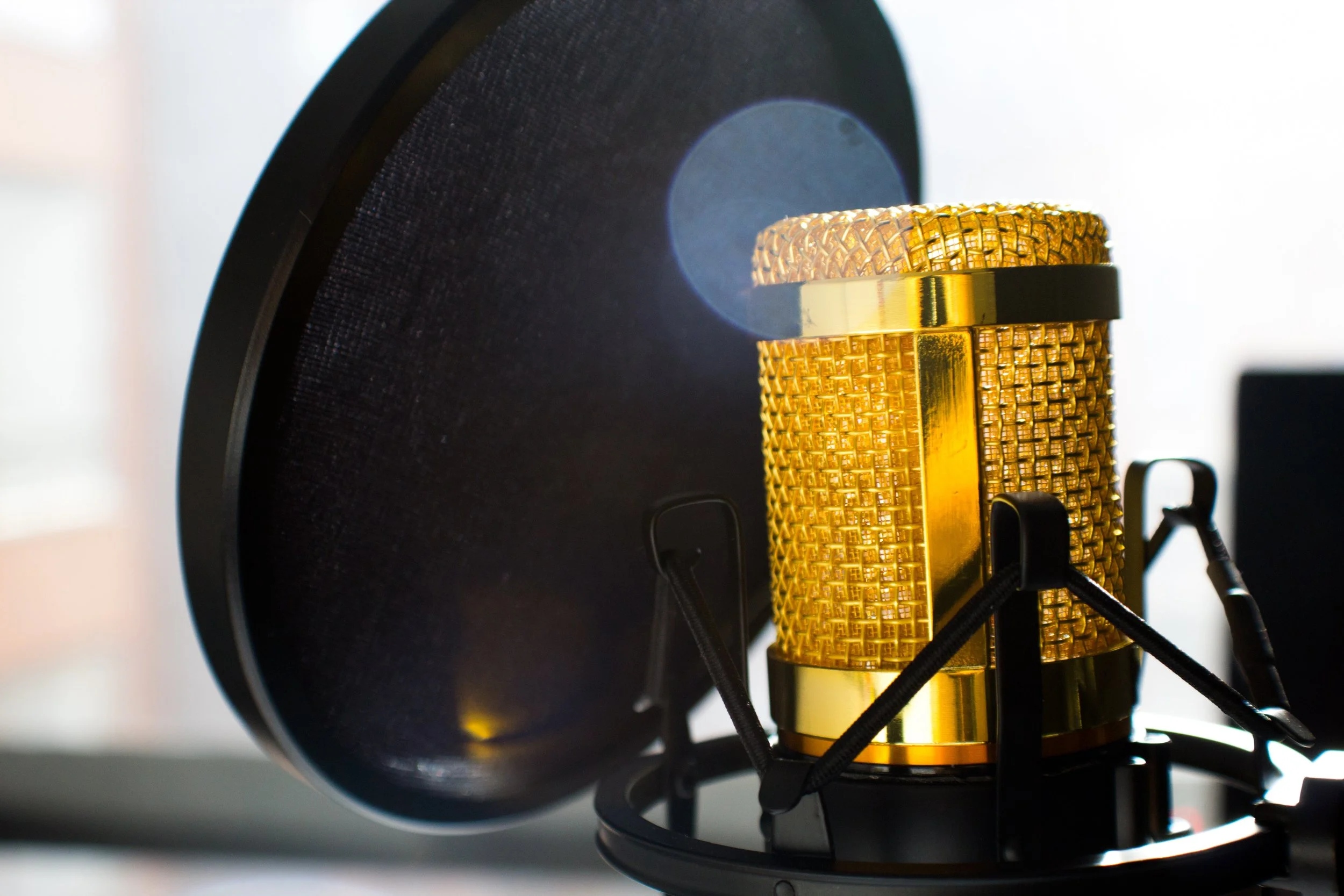 audio-broadcast-broadcasting-682082.jpg