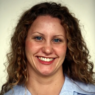 Margaret Hoelzer