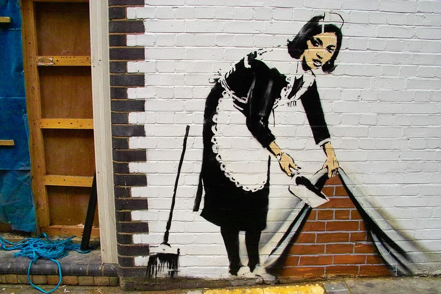 Banksy_-_Sweep_at_Hoxton.webp