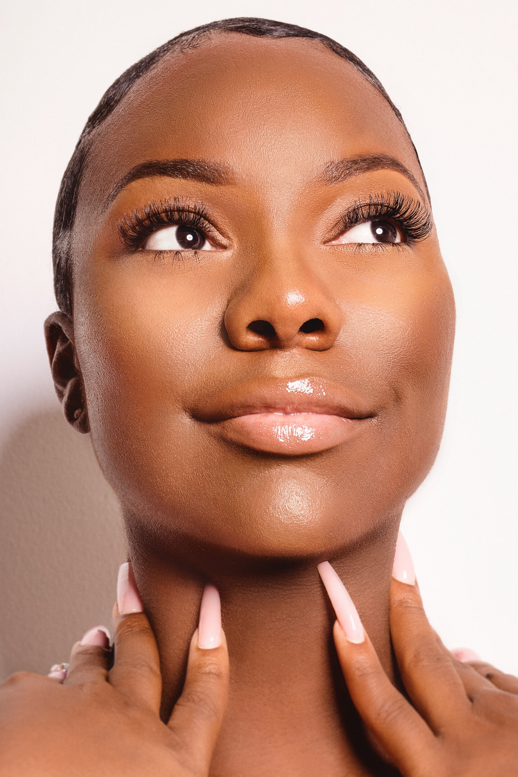 Natural makeup & Volume set of eyelash extensions  (Copy)