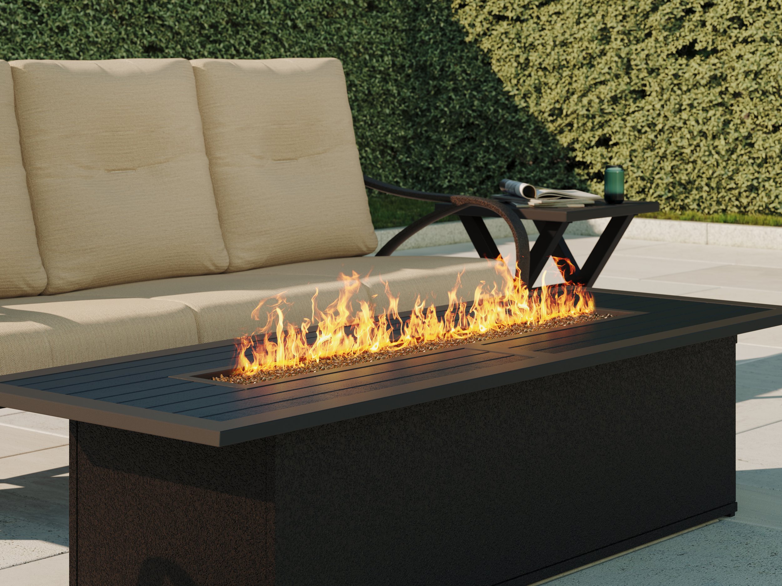 Andover_Cushion_Sofa_Crestwood_Fire_Pit_Detail.jpg
