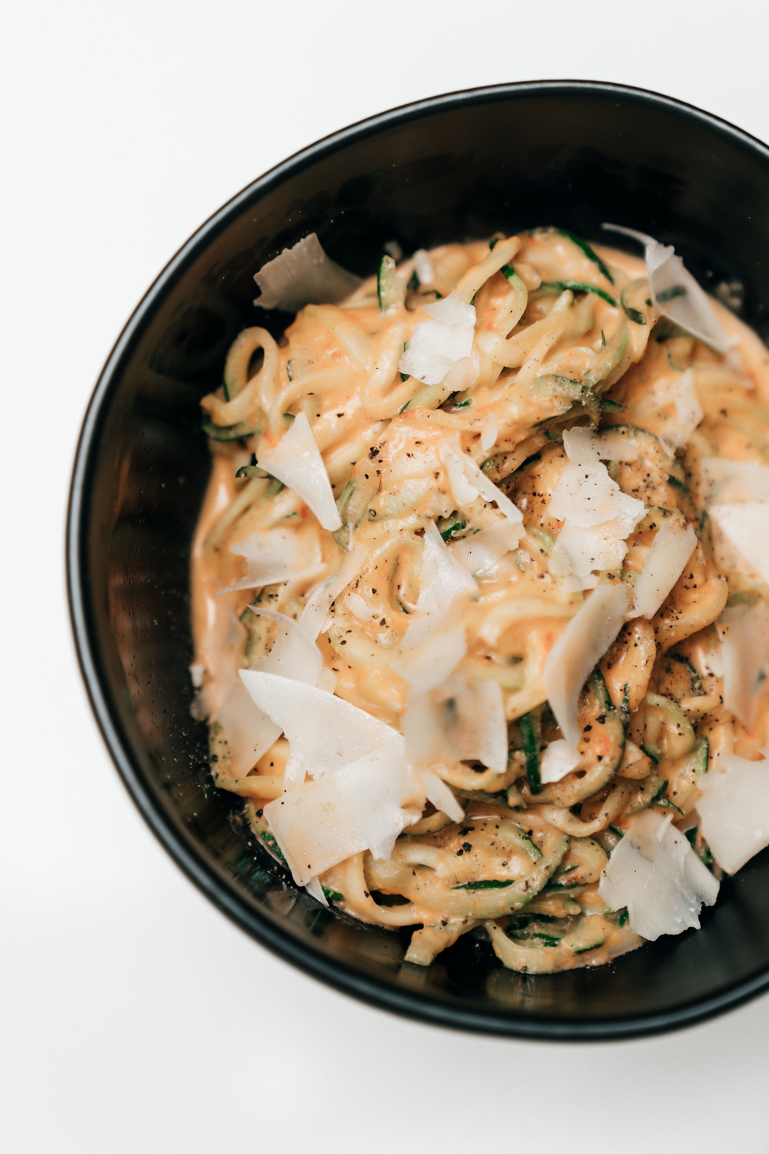 Vegan Creamy Garlic Red Pepper Zoodles