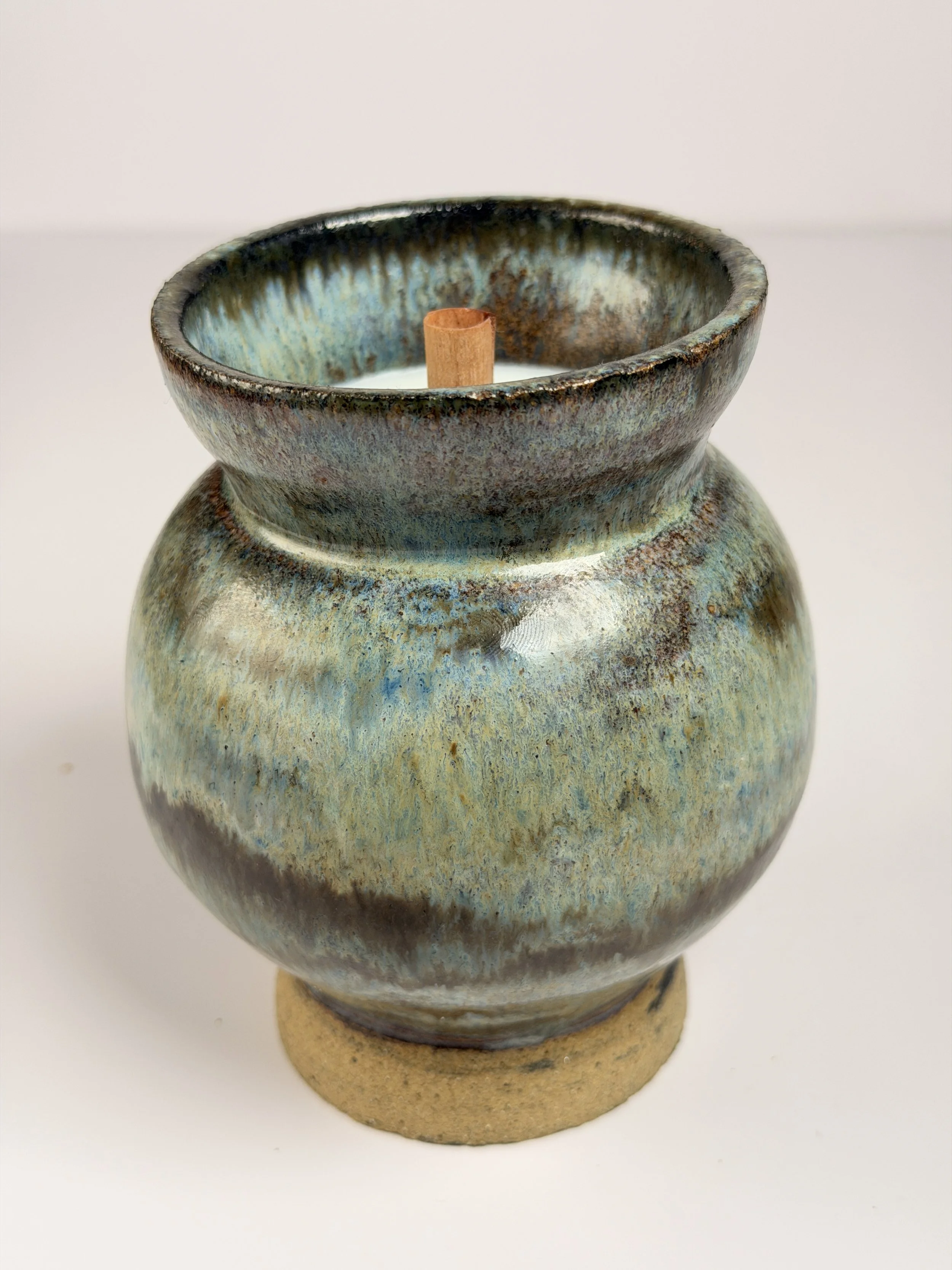 Harmony Flow Moon Jar Vase