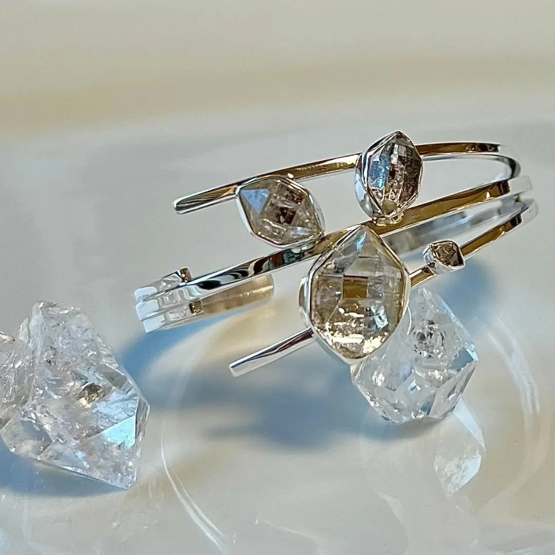 The perfect touch of sparkle for today and everyday!

Come shop and see all the new arrivals in store!  We are open Tuesday through Saturday 10am-6pm.

#lillybarrack #handmadejewelry #herkimerdiamond #sparkle