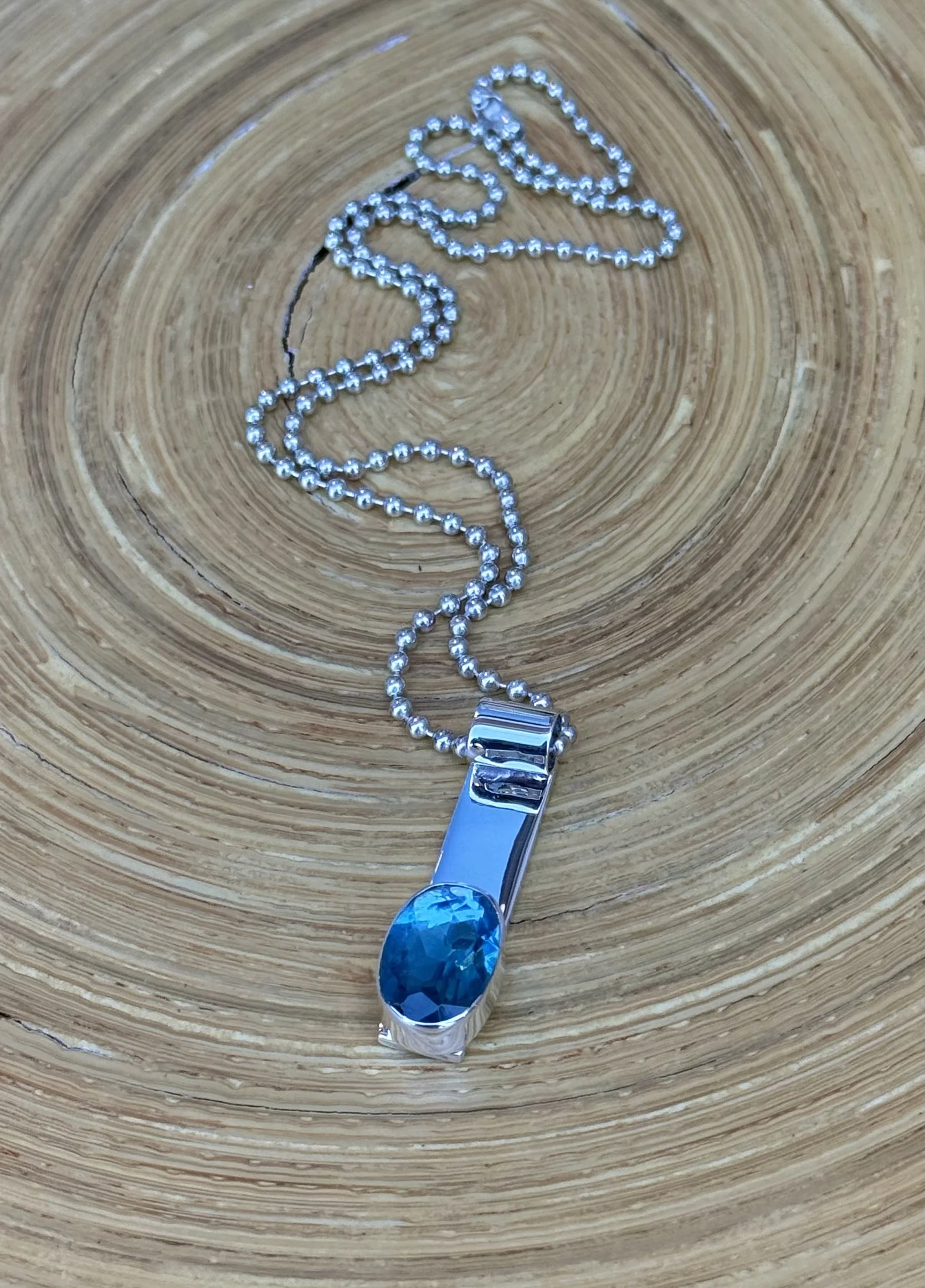 Lilly Barrack Jewelry & Gifts