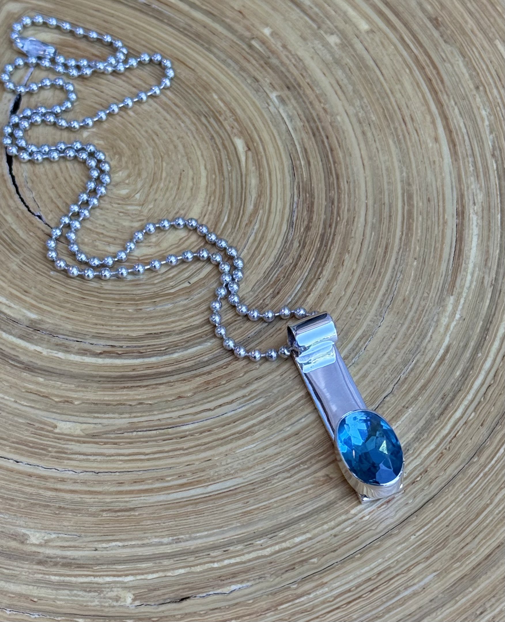 Lilly Barrack Jewelry & Gifts