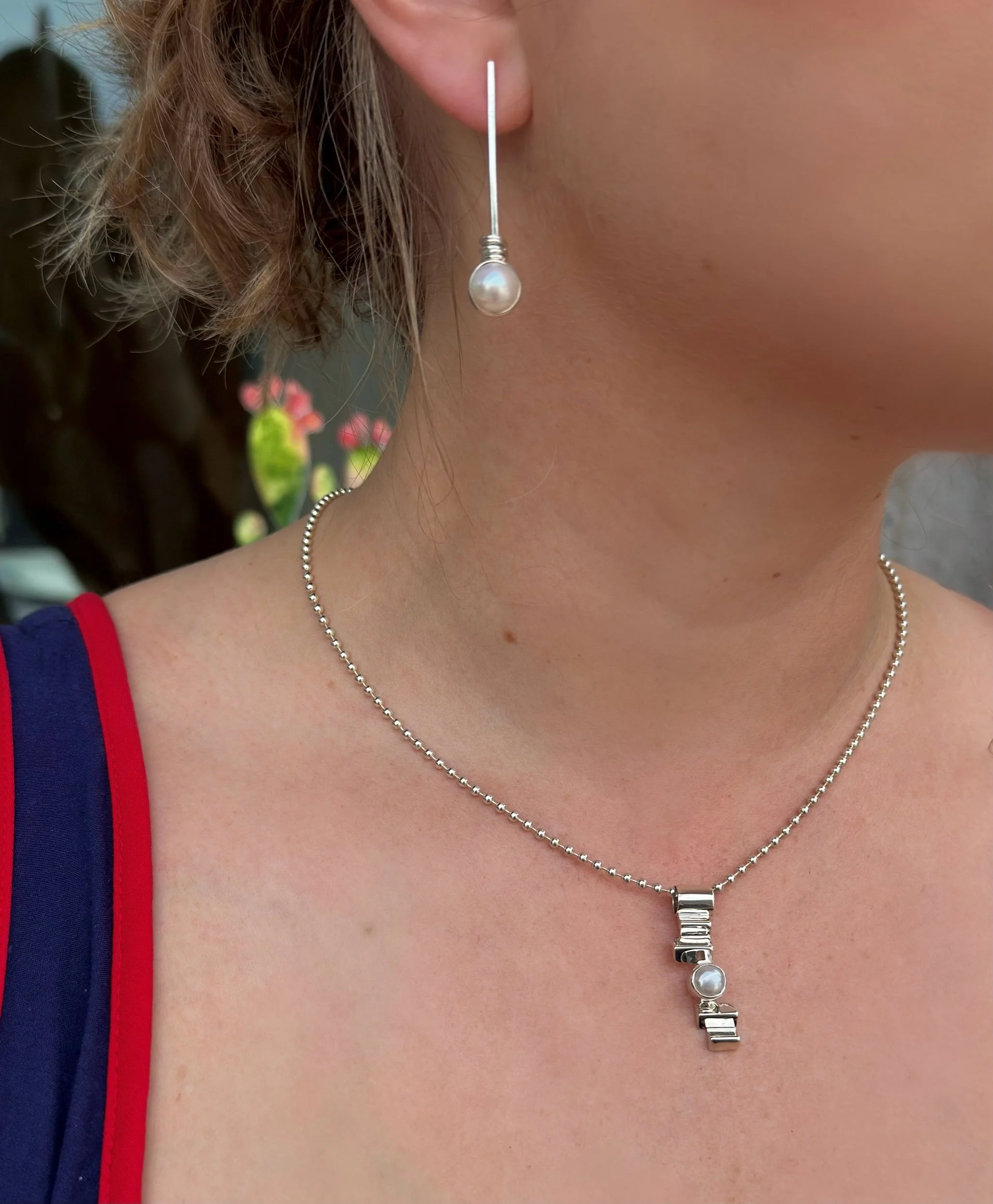 E94 Fresh Water Pearl Earrings