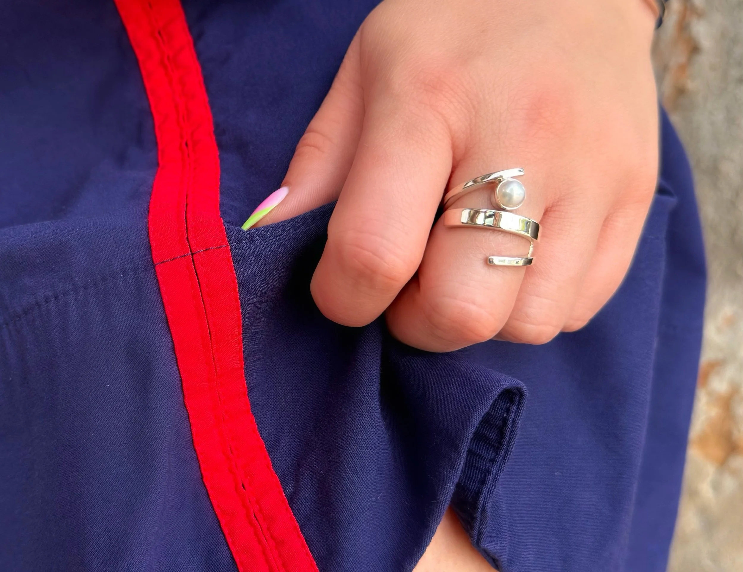 R210 Fresh Water Pearl Ring