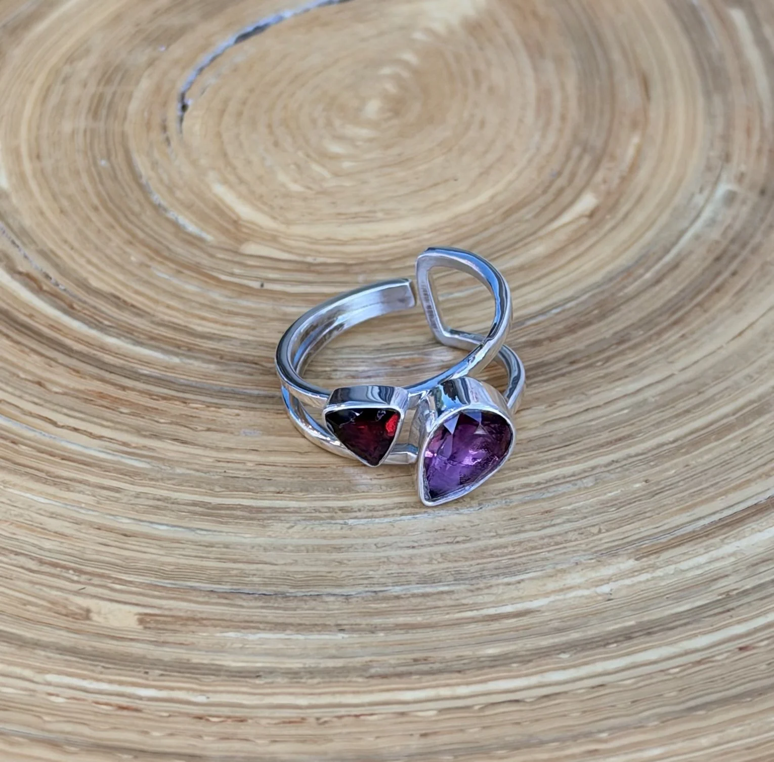 R176 Wine Morganite & Garnet Ring