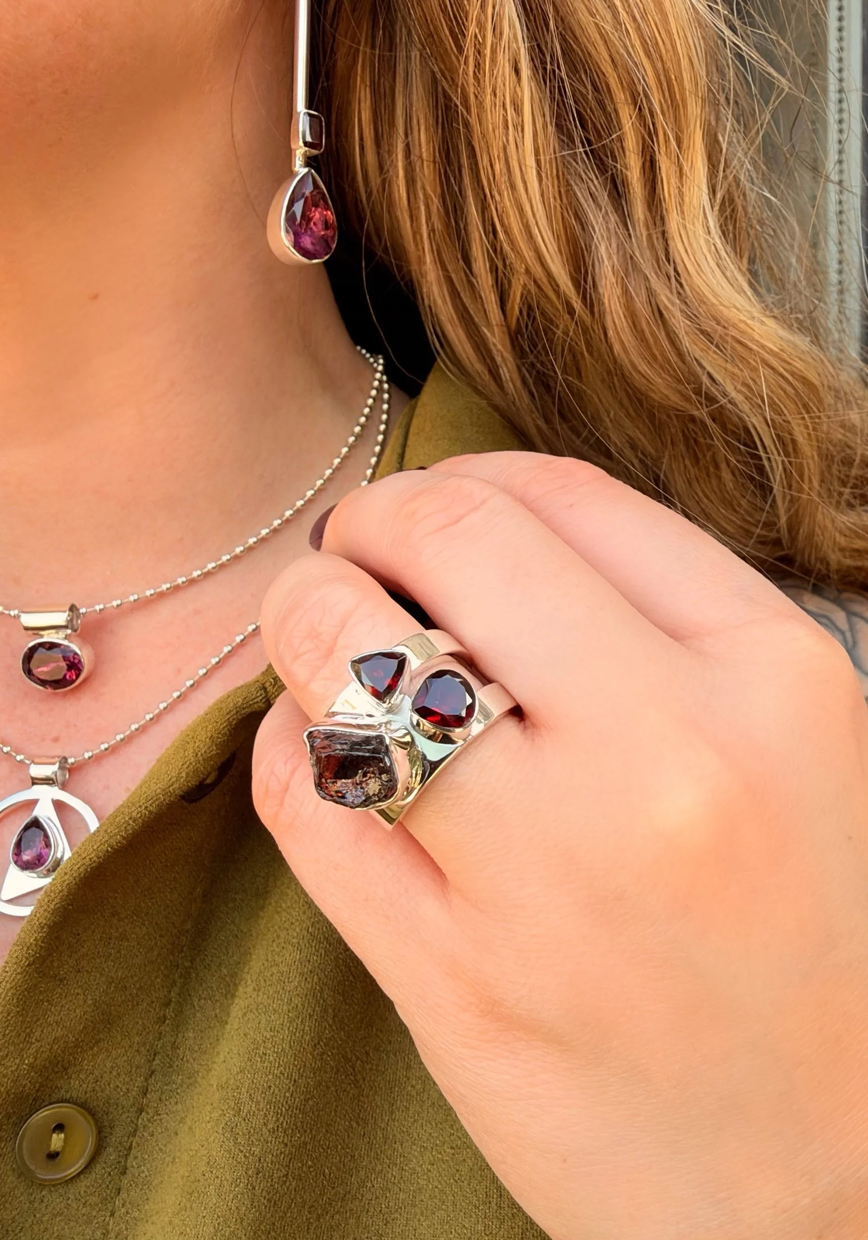 R134 Raw Garnet Ring