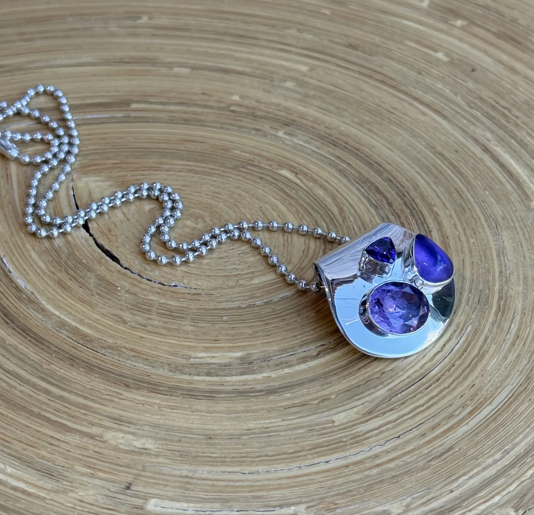 N44 Amethyst Necklace