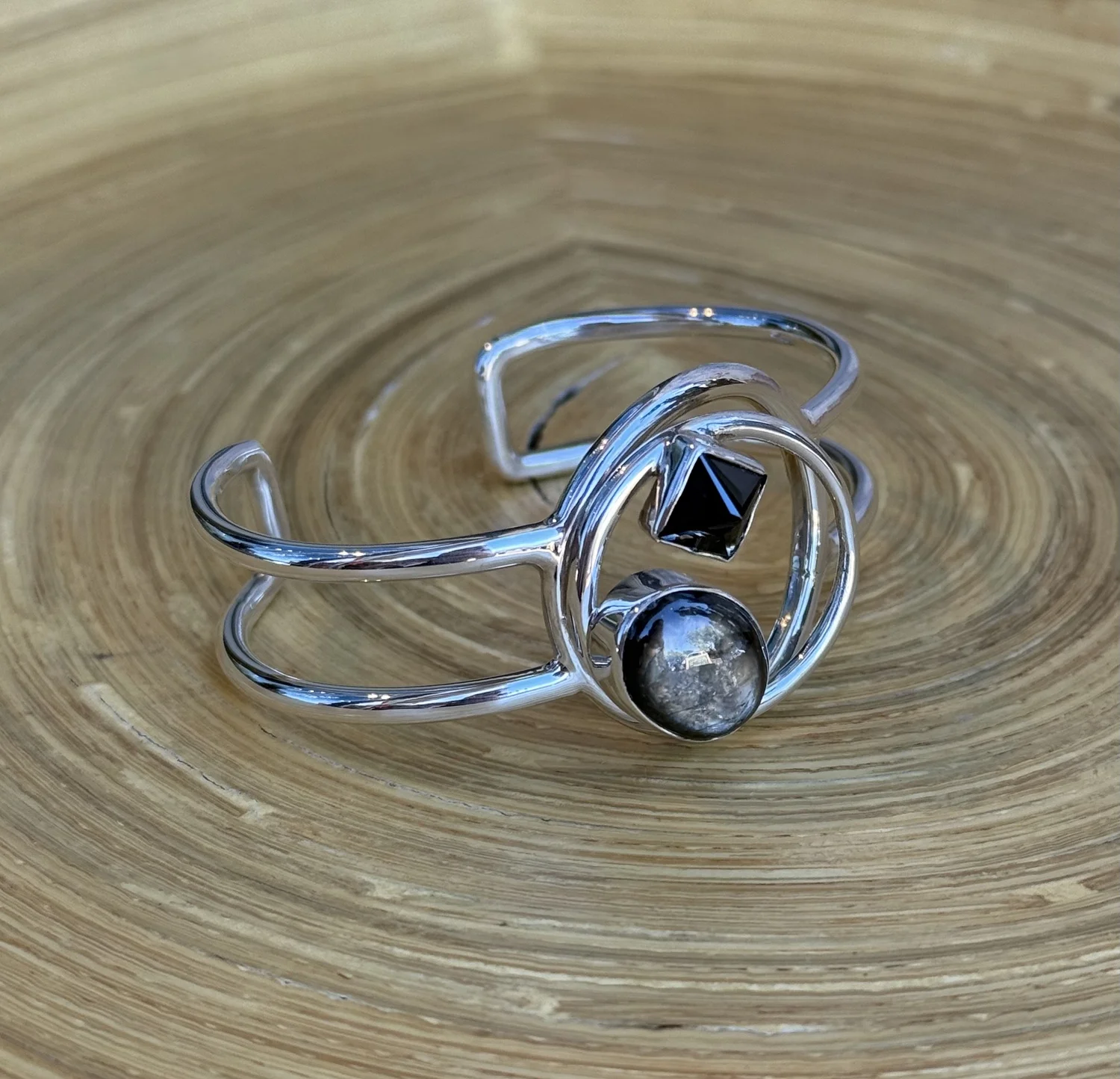 B30 Black Sapphire Bracelet — Lilly Barrack Seasoned artist, Lilly