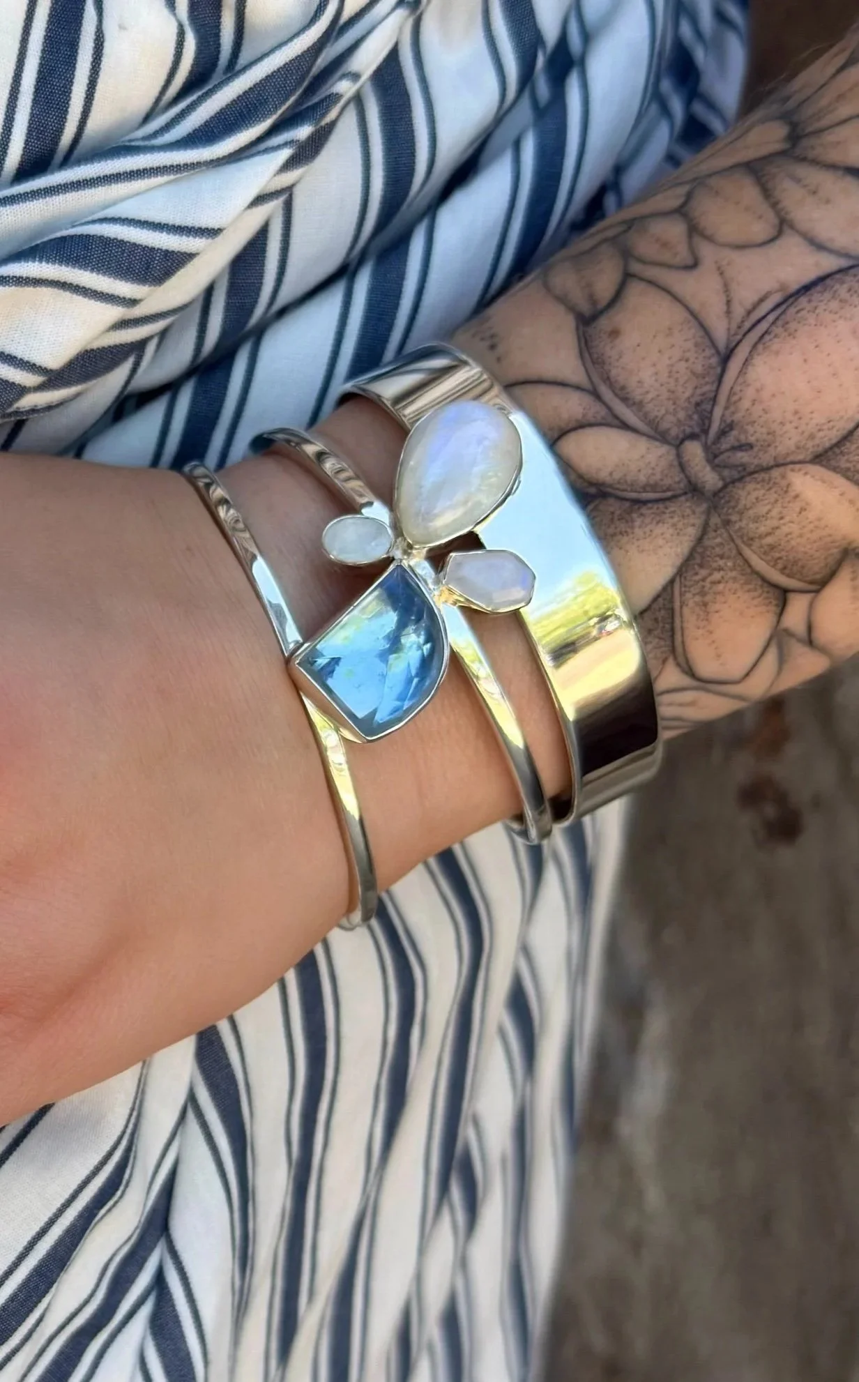 B59 Rainbow Moonstone & Aquamarine Bracelet
