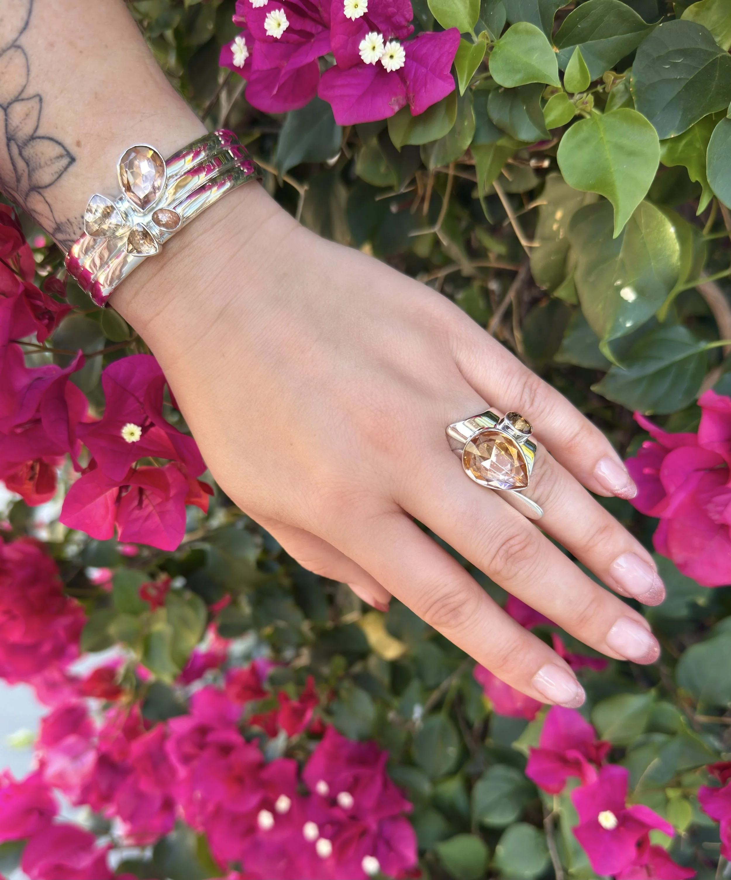 R17 Statement Morganite Ring