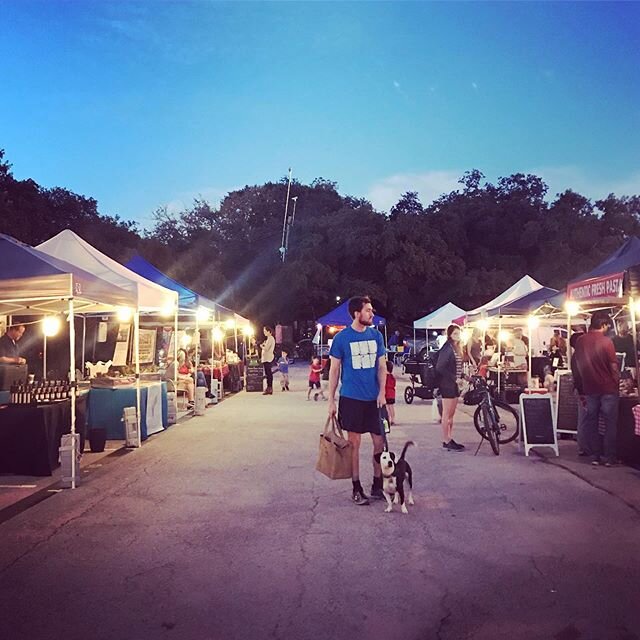 This time of year, the market turns into an evening wonderland. Come visit us every Tuesday 3:30 p.m - 6:30 p.m. Entrance 13B on Greenbriar.