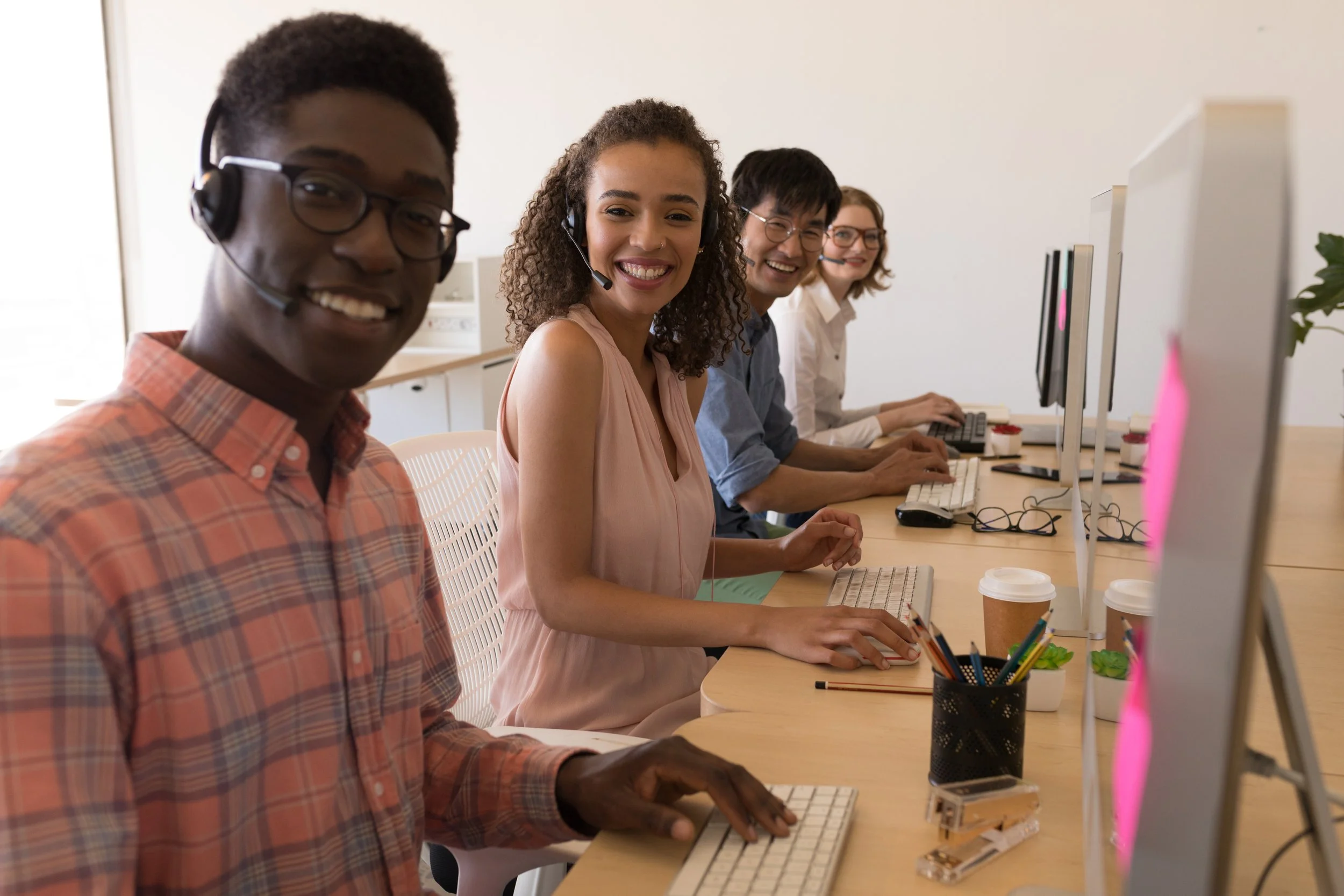 A Smart Employer's Guide to Hiring Summer Interns and Seasonal Help